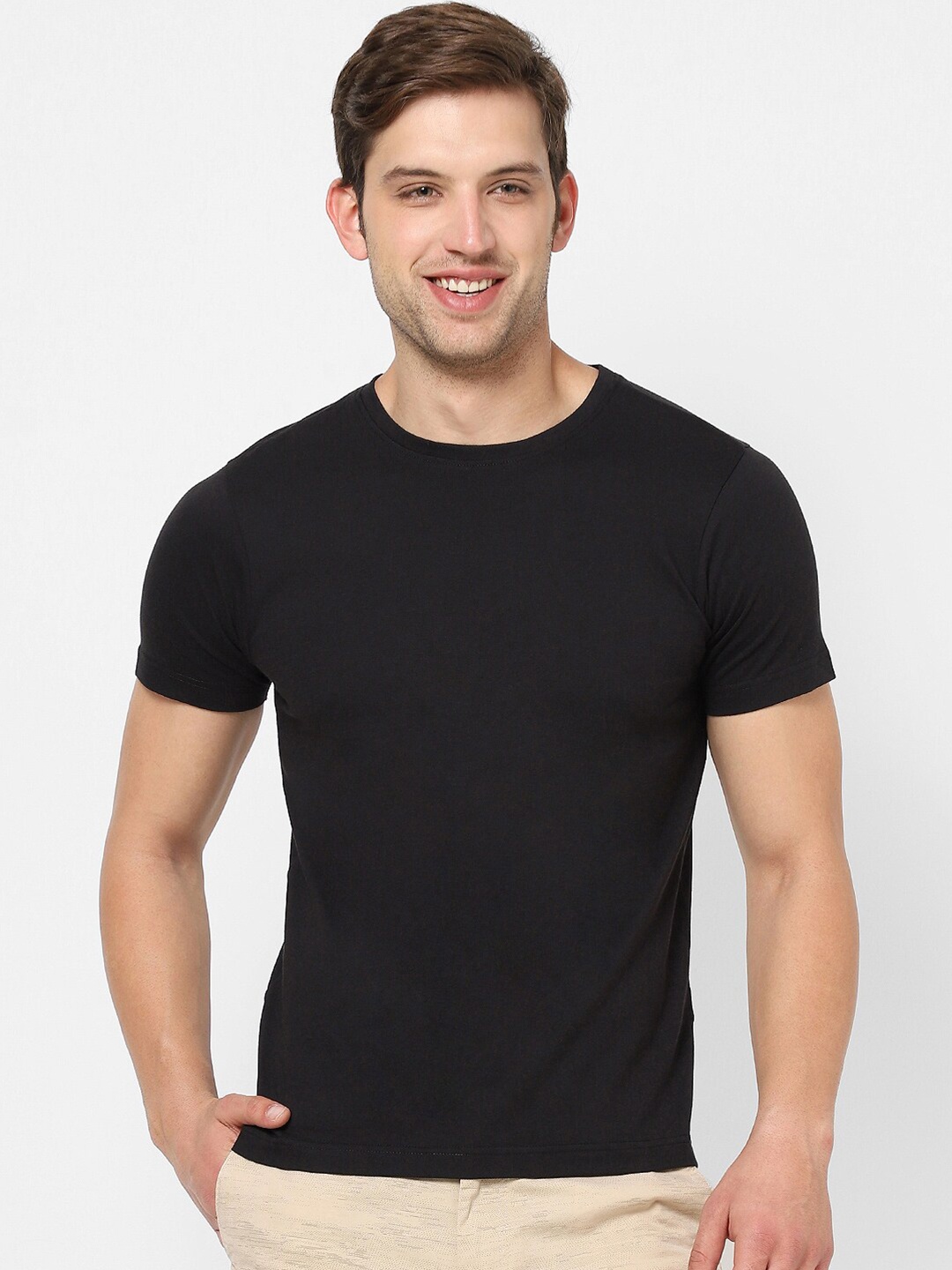 

VASTRADO Men Cotton T-shirt, Black