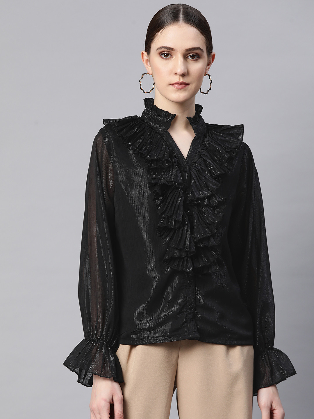

plusS Black Ruffles Top