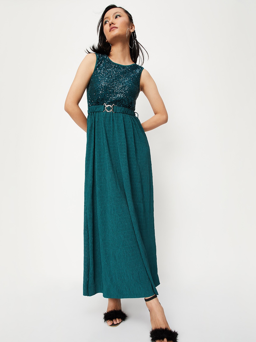 

max Teal Embellished Maxi Maxi Dress