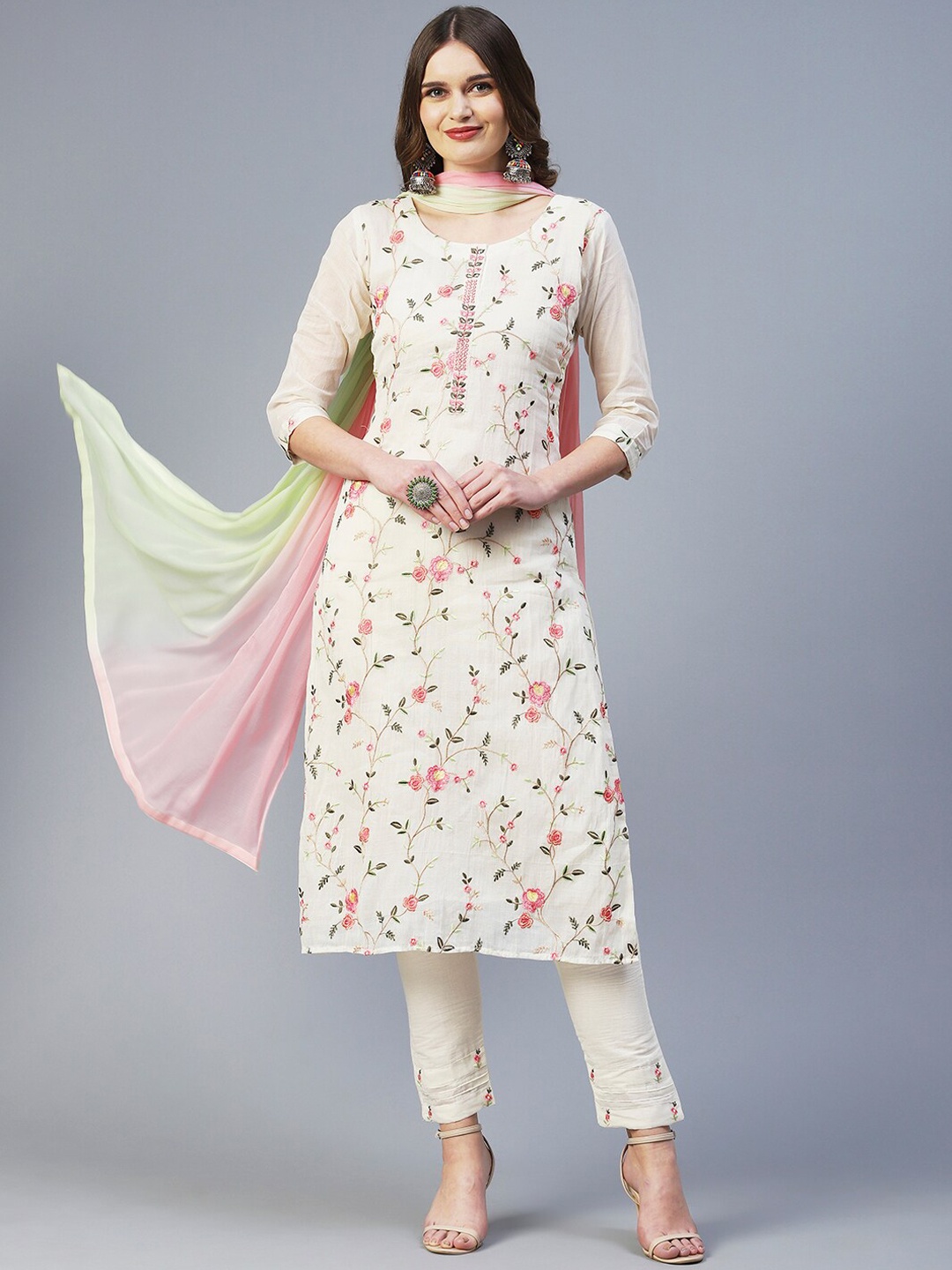 

FASHOR Women Floral Thread Work Chanderi Cotton Kurta with Trousers & Dupatta, Off white