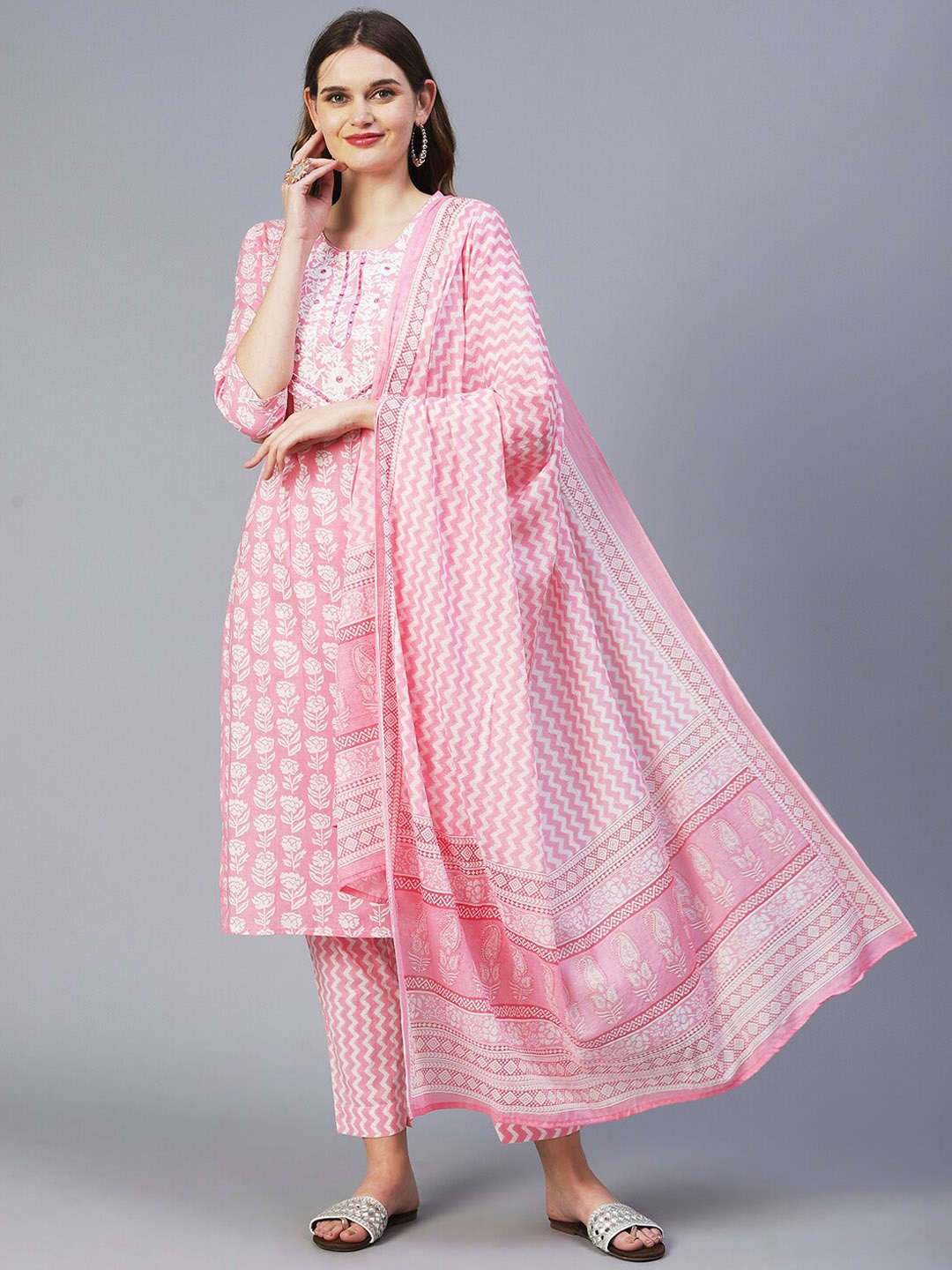 

FASHOR Women Floral Printed Mirror Work Pure Cotton Kurta with Trousers & Dupatta, Pink