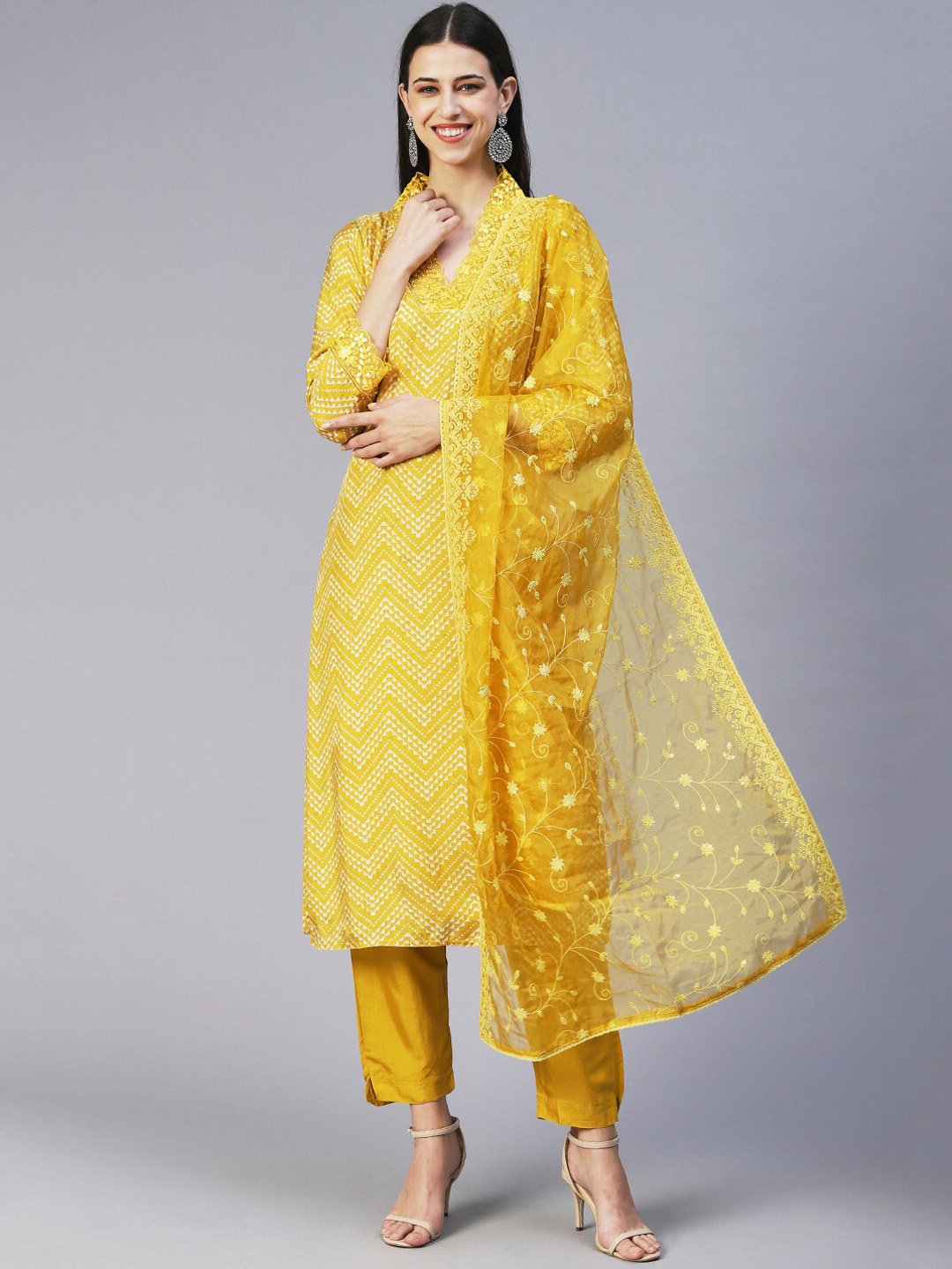 

FASHOR Women Printed Thread Work Kurta with Trousers & With Dupatta, Yellow
