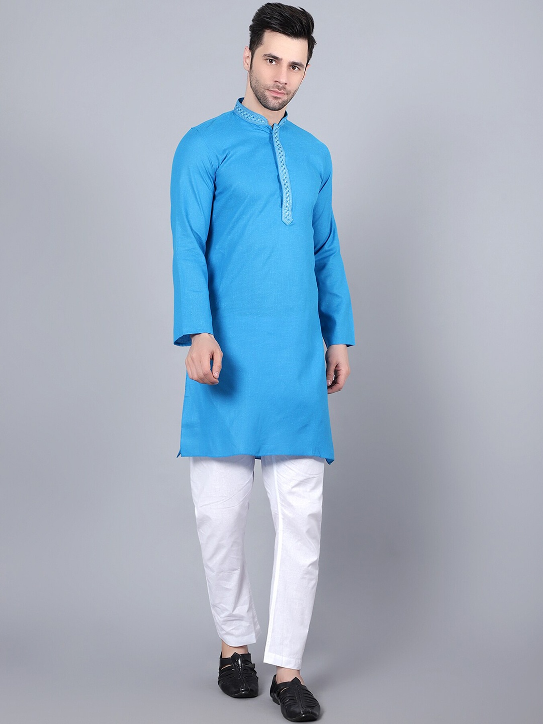 

HERE&NOW Men Blue Thread Work Pathani Kurta