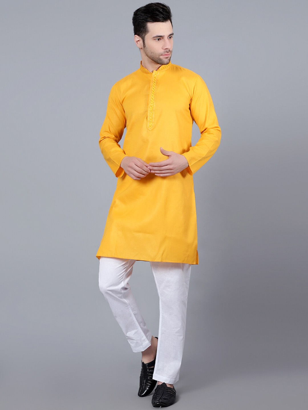 

HERE&NOW Men Yellow Thread Work Kurta