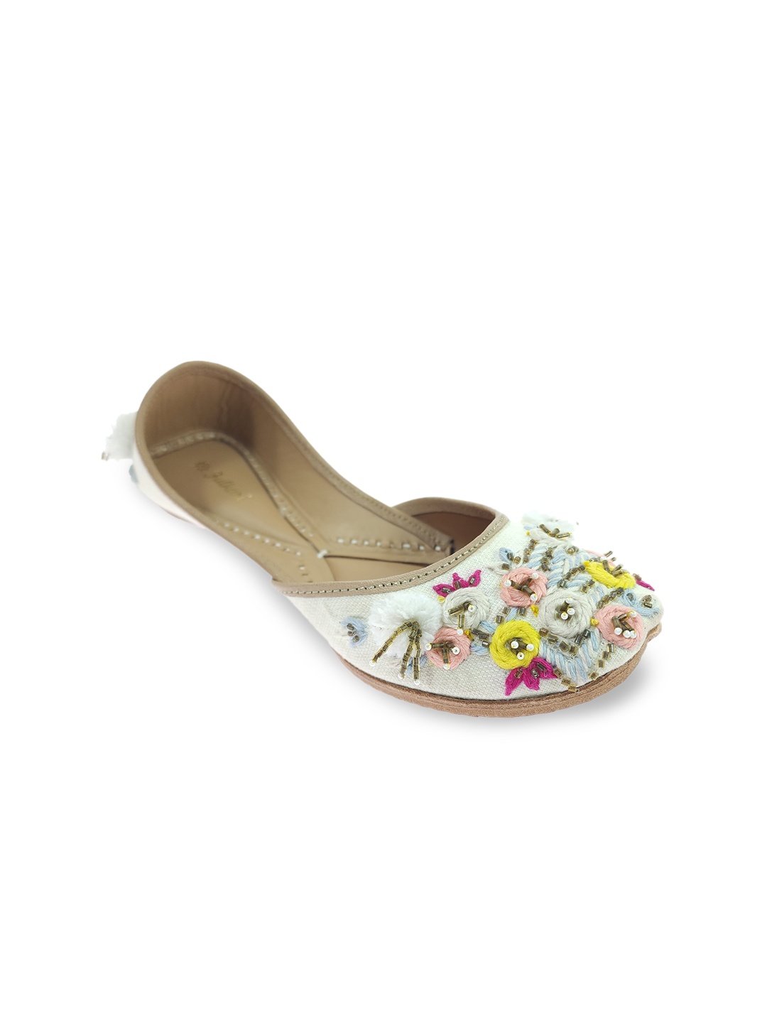 

Fulkari Women Embroidered Ethnic Mojaris Flats, Beige