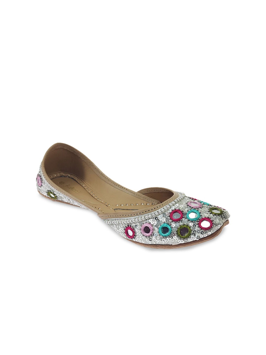 

Fulkari Women Embellished Ethnic Mojaris Flats, Silver