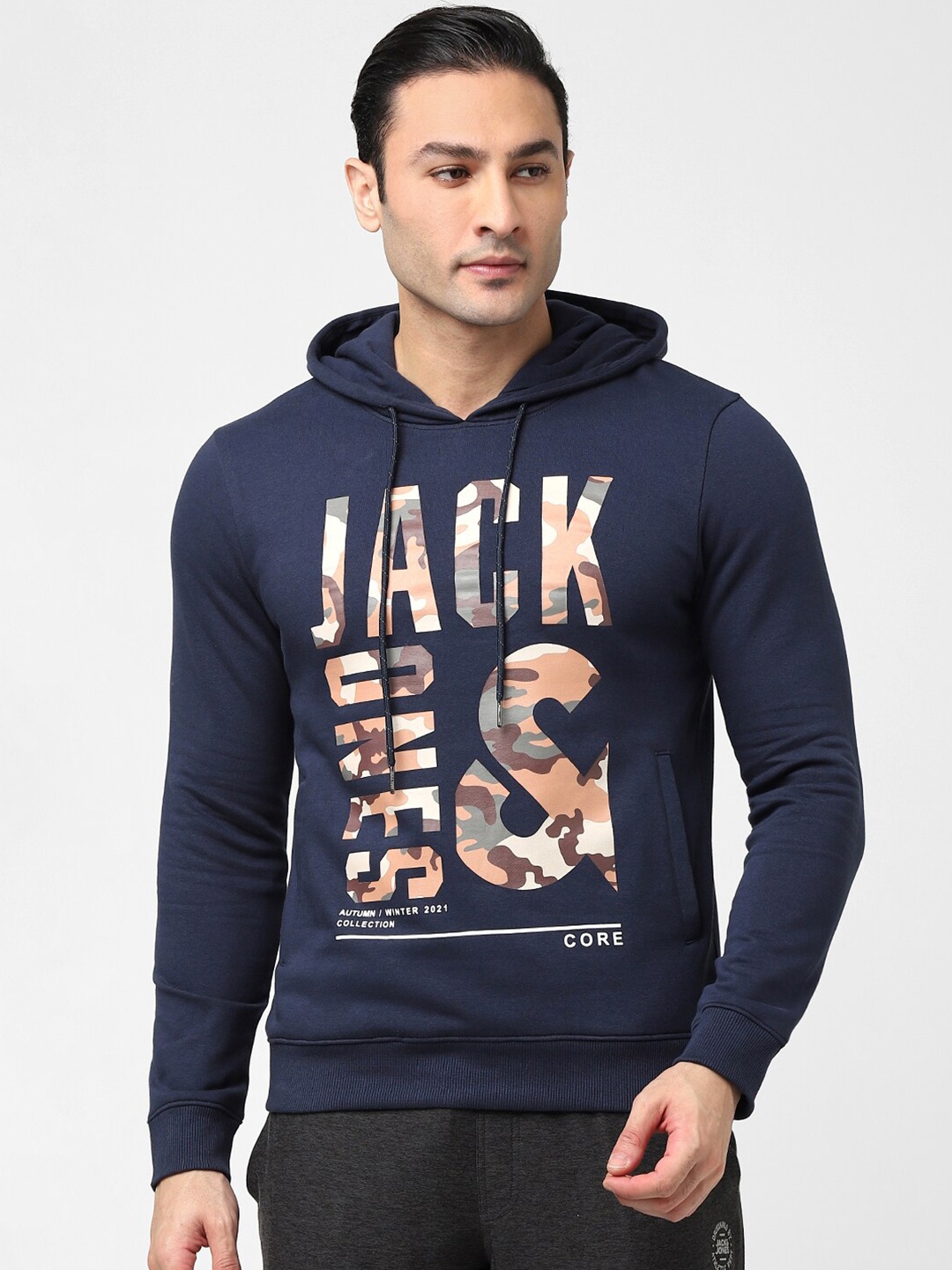 

Jack & Jones Men Printed Hooded Cotton Sweatshirt, Navy blue