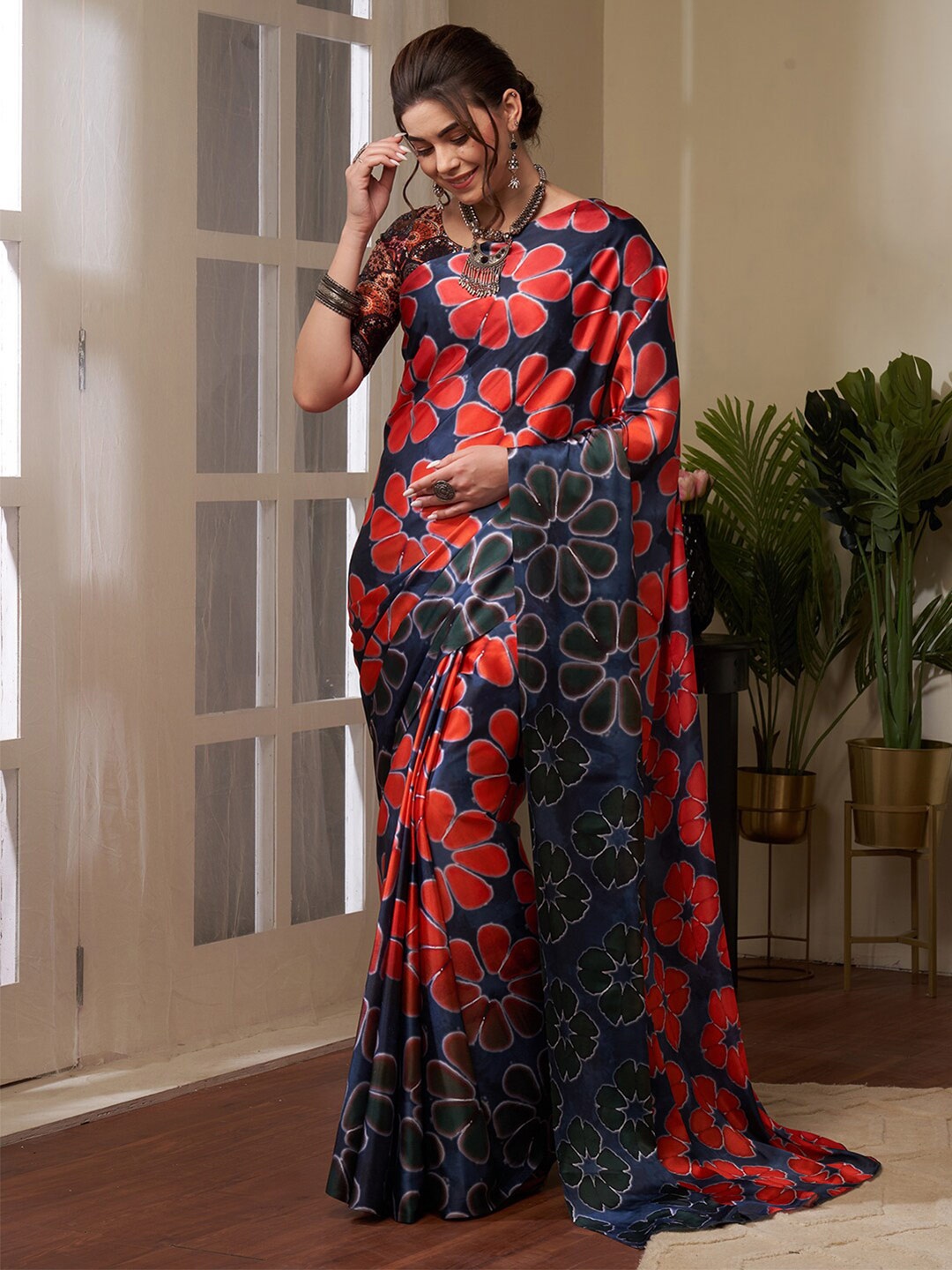 

Saree mall Printed Floral Pure Crepe Block Print Sarees, Navy blue