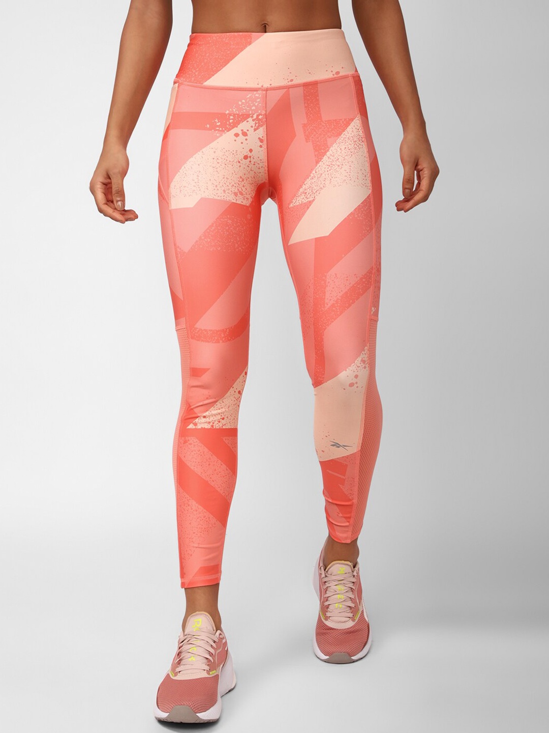 

Reebok Women Printed Fitness and Training Run Essentials Tights, Pink