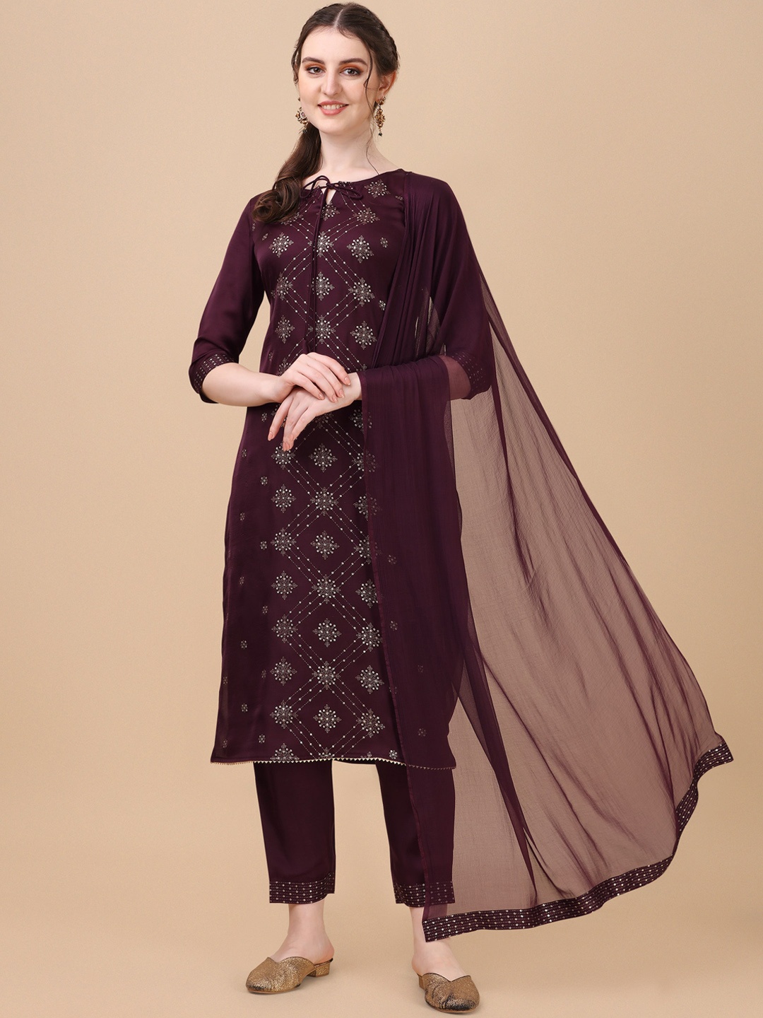 

Berrylicious Women Ethnic Motifs Printed Sequinned Kurta with Trousers & Dupatta, Magenta