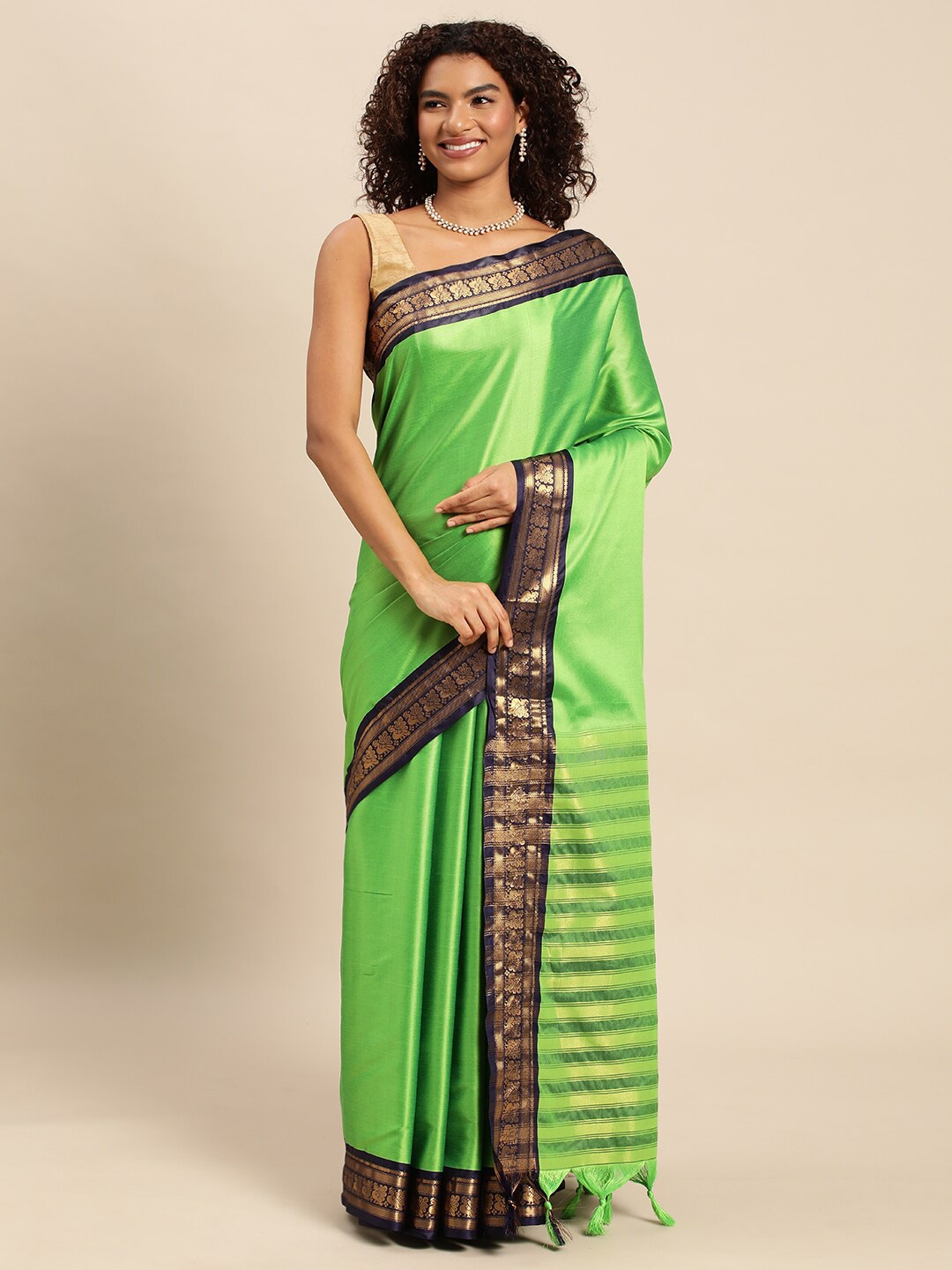 

M M Venture Zari Saree, Green