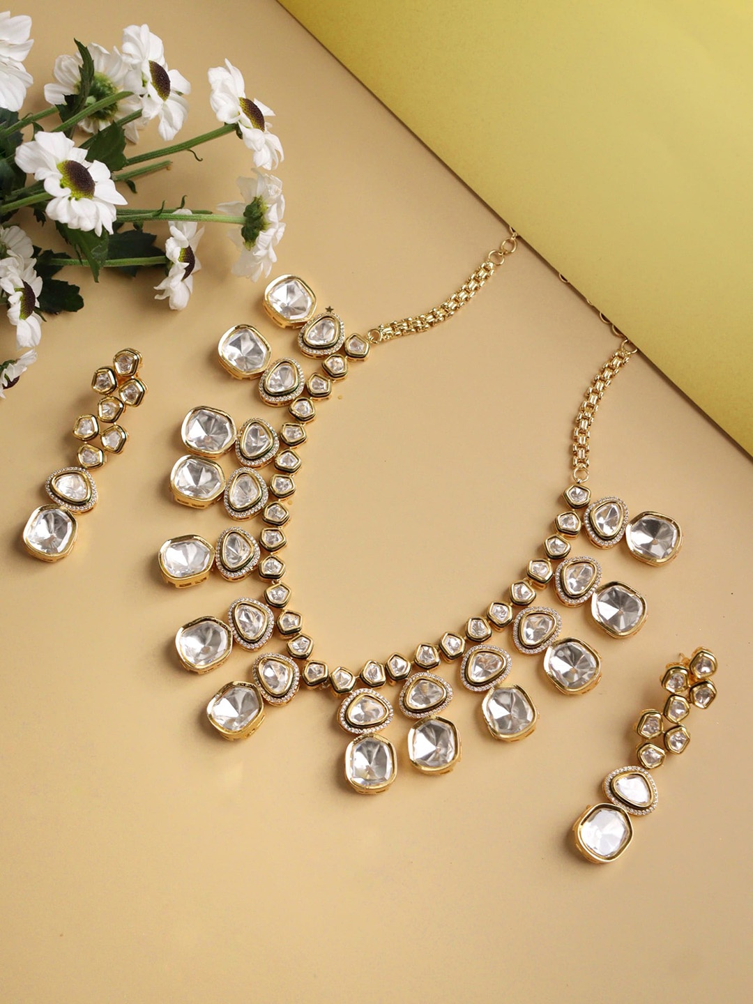 

CURIO COTTAGE Gold-Plated Stone-Studded Jewellery Set