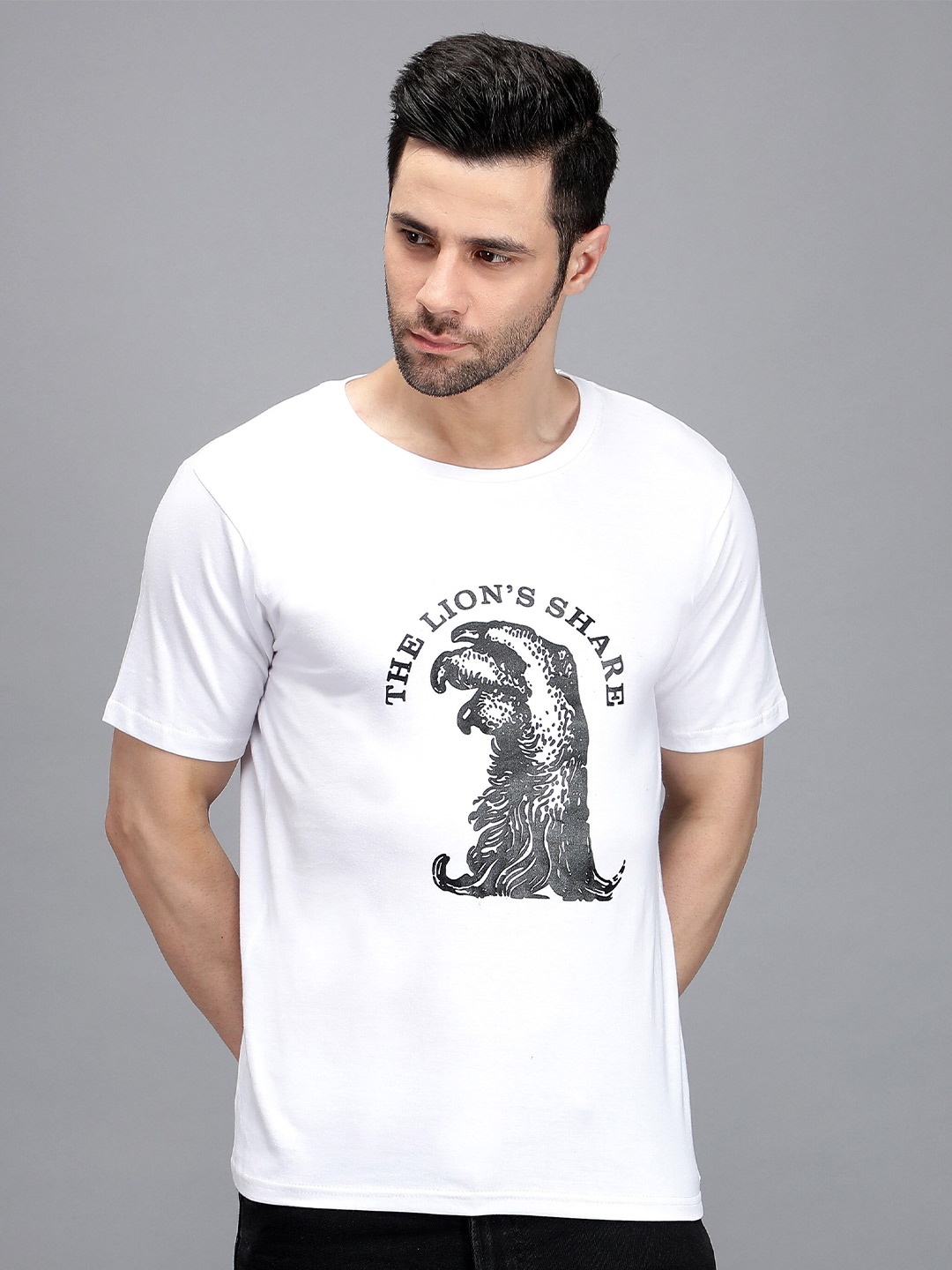 

TRENDY RABBIT Men Printed Raw Edge T-shirt, White