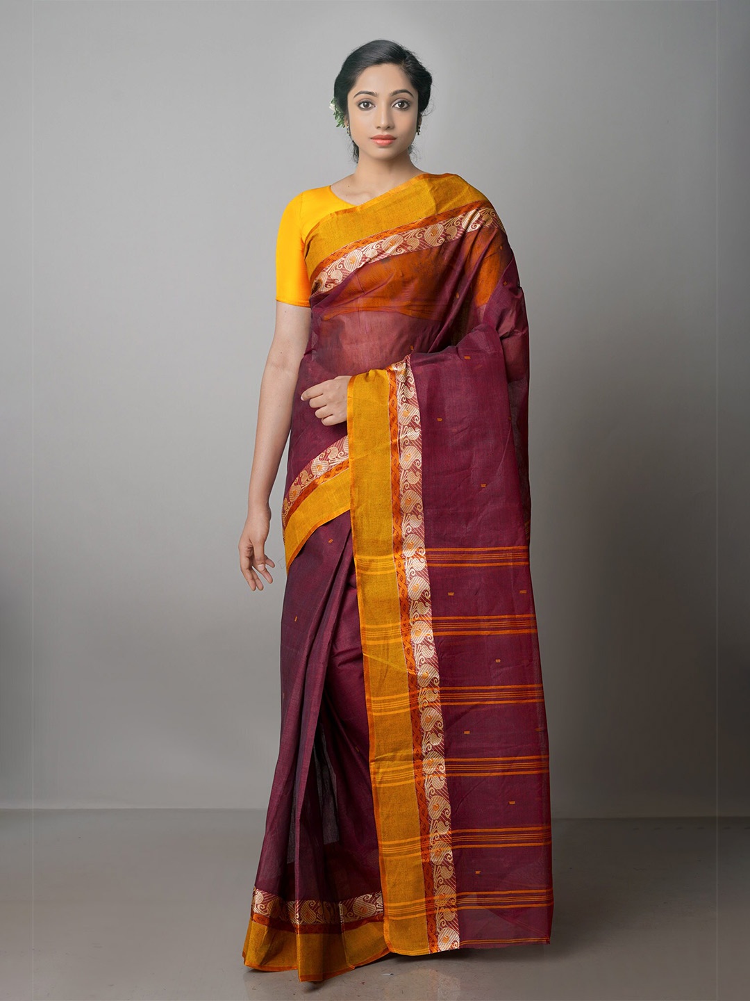

Unnati Silks Woven Design Zari Pure Cotton Taant Saree, Maroon