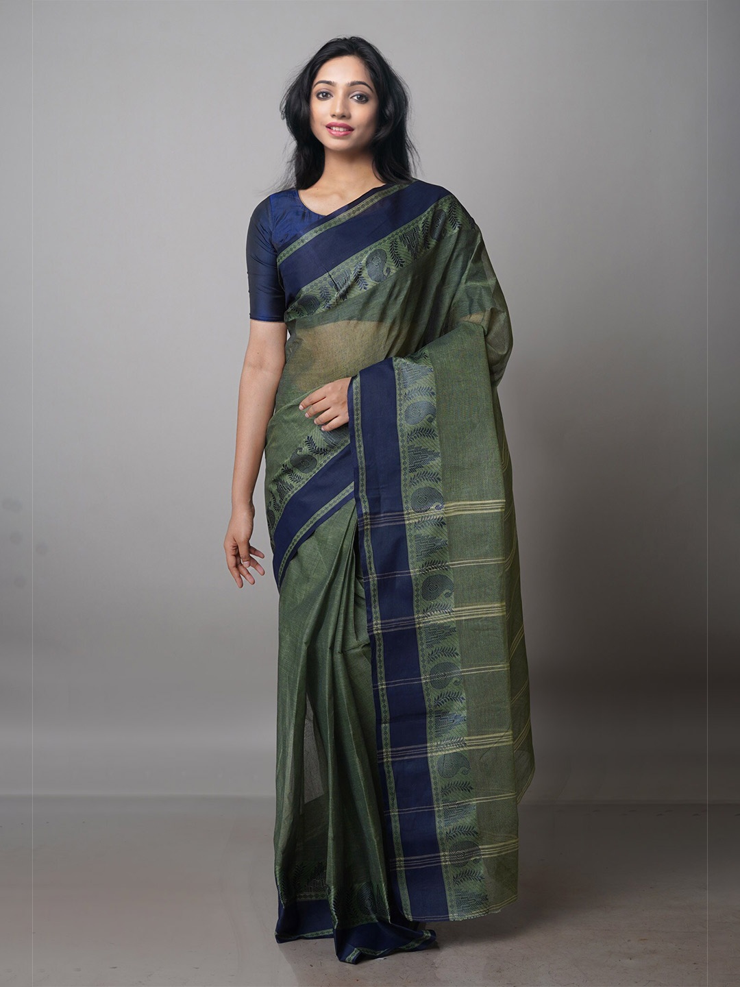 

Unnati Silks Woven Design Zari Pure Cotton Taant Saree, Green
