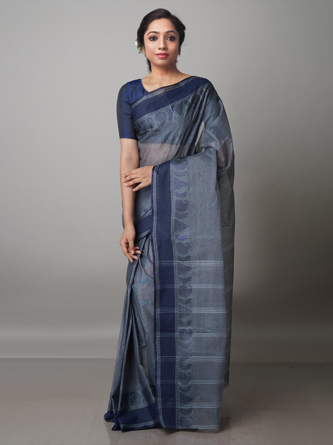 

Unnati Silks Pure Cotton Taant Saree, Grey
