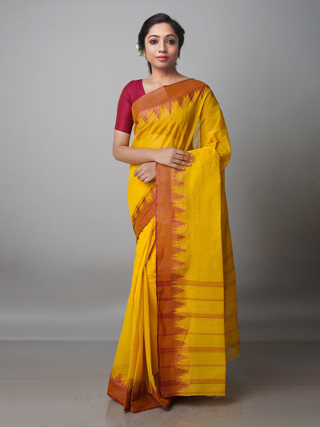 

Unnati Silks Zari Pure Cotton Taant Saree, Yellow