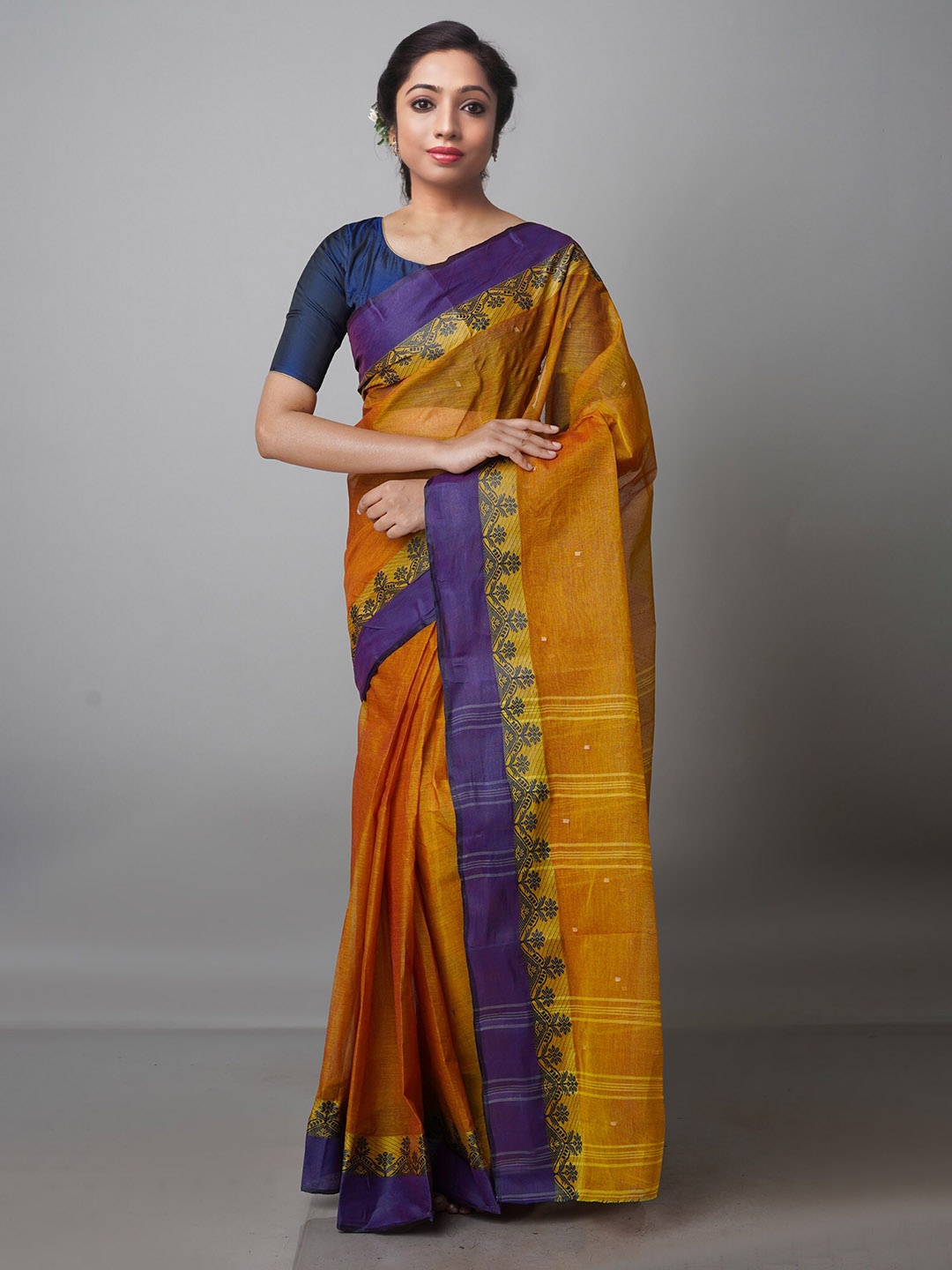 

Unnati Silks Zari Pure Cotton Taant Saree, Yellow