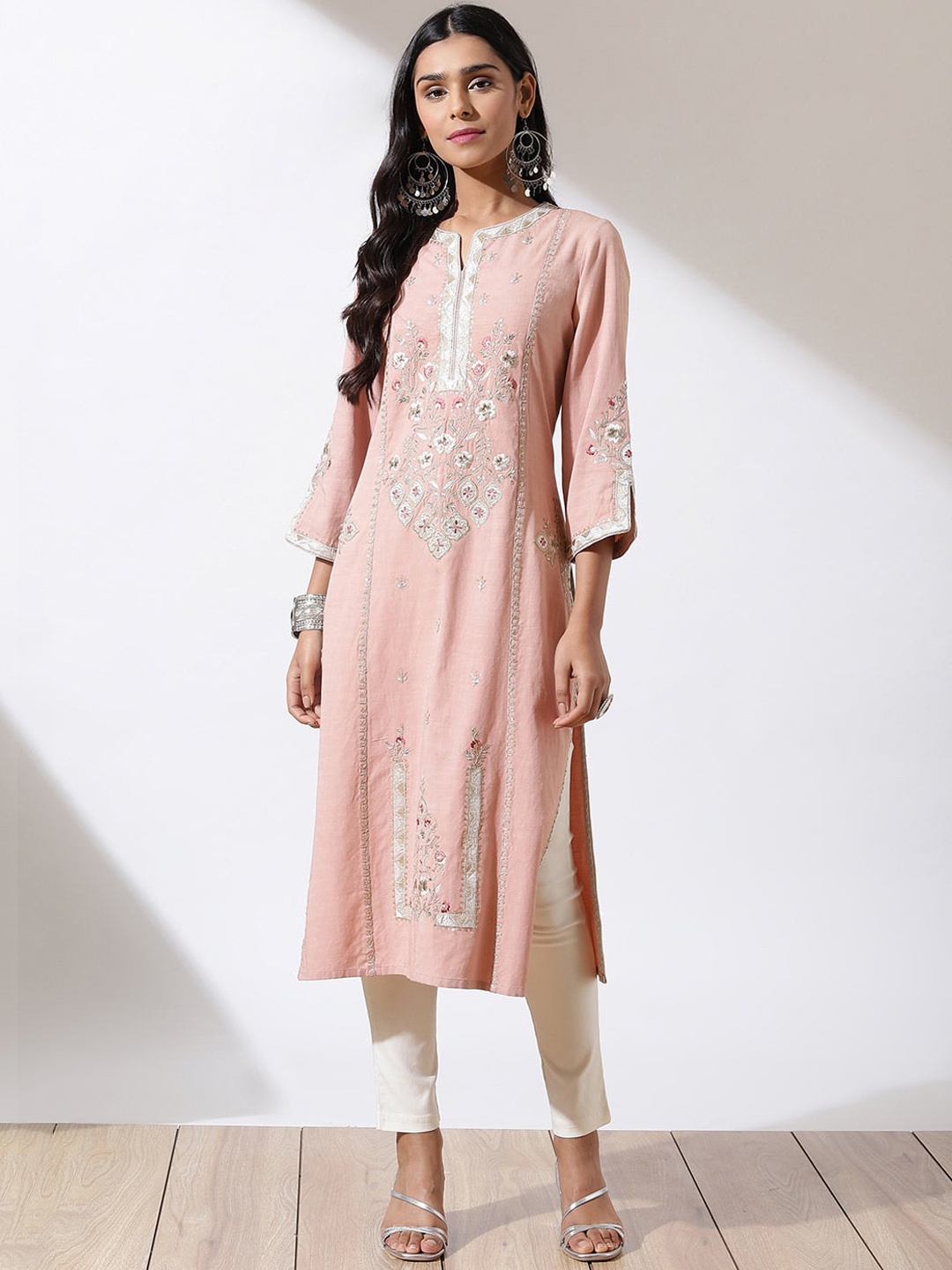 

Lakshita Women Cotton Ethnic Motifs Embroidered Thread Work Kurta, Pink