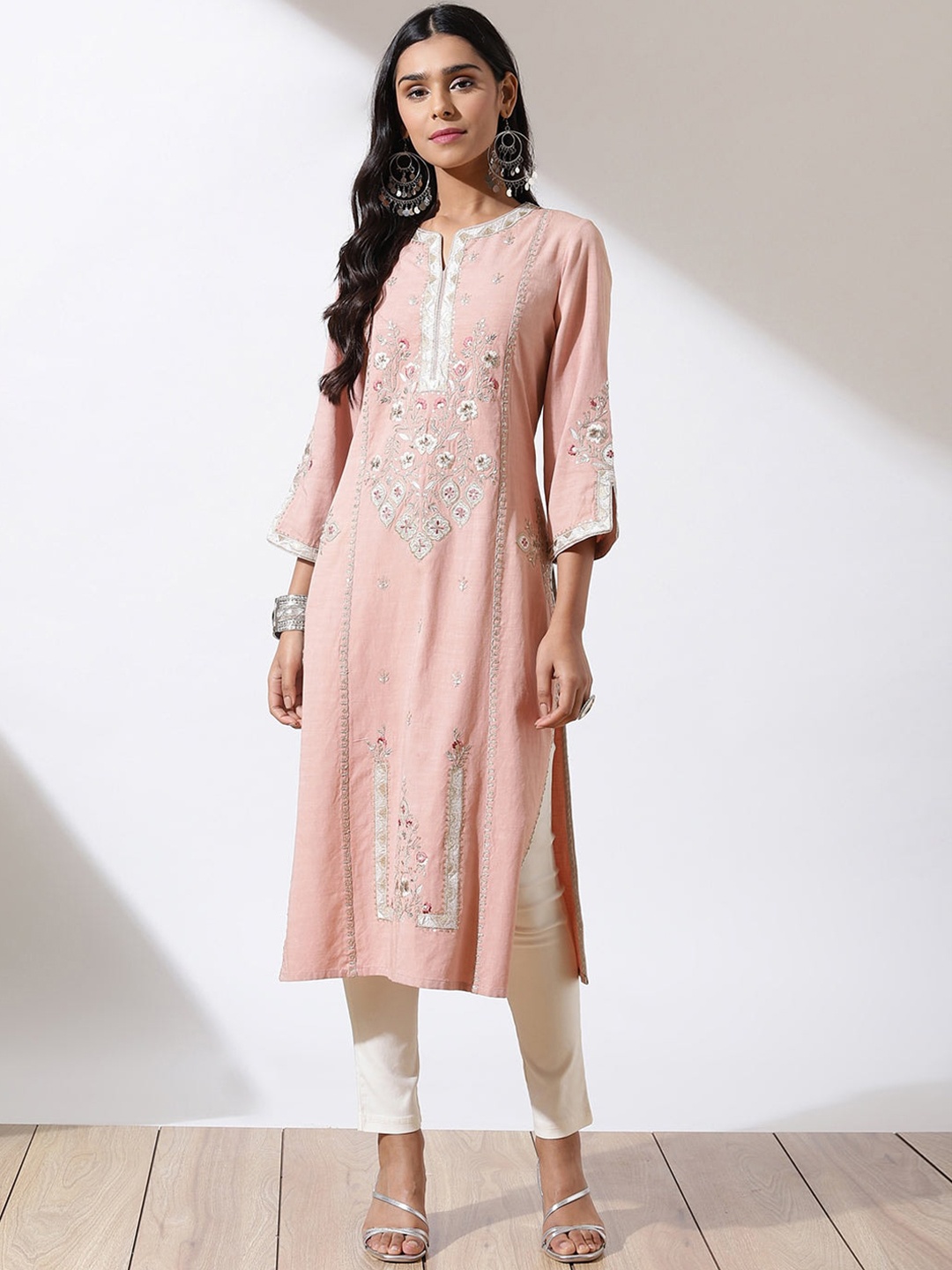 

Lakshita Women Cotton Ethnic Motifs Embroidered Thread Work Kurta, Pink