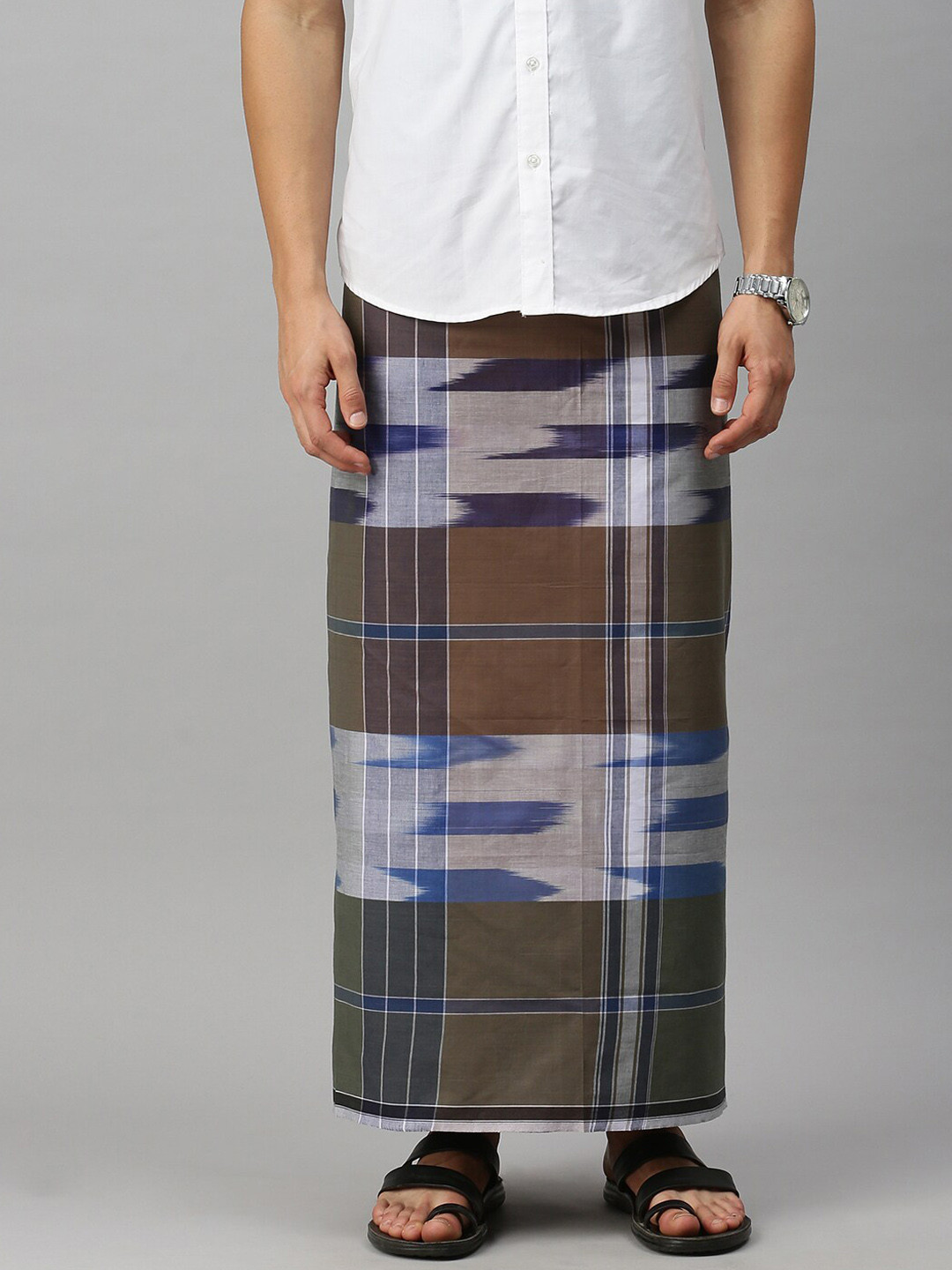 

Ulama Men Printed Wrap Around Cotton Dhotis, Brown