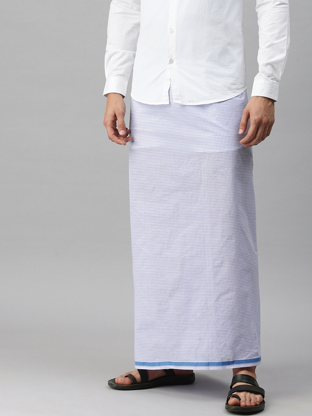 

Ulama Men Checked Pure Cotton Lungi, White