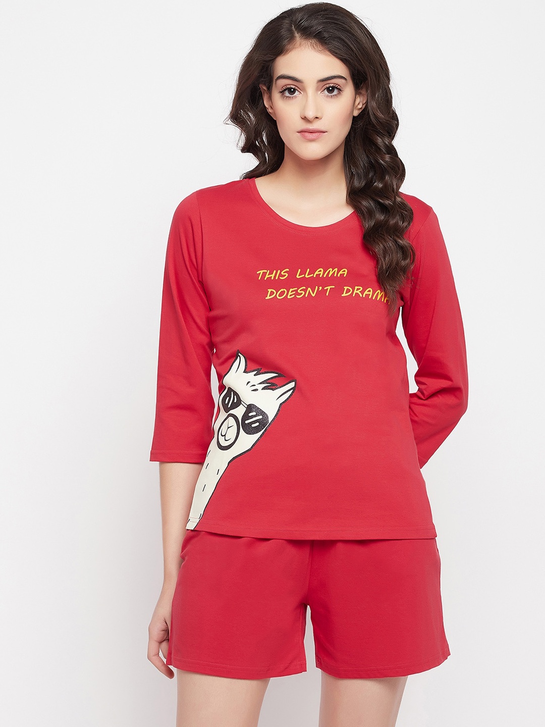 

Clovia Women Printed Pure Cotton Night suit, Red
