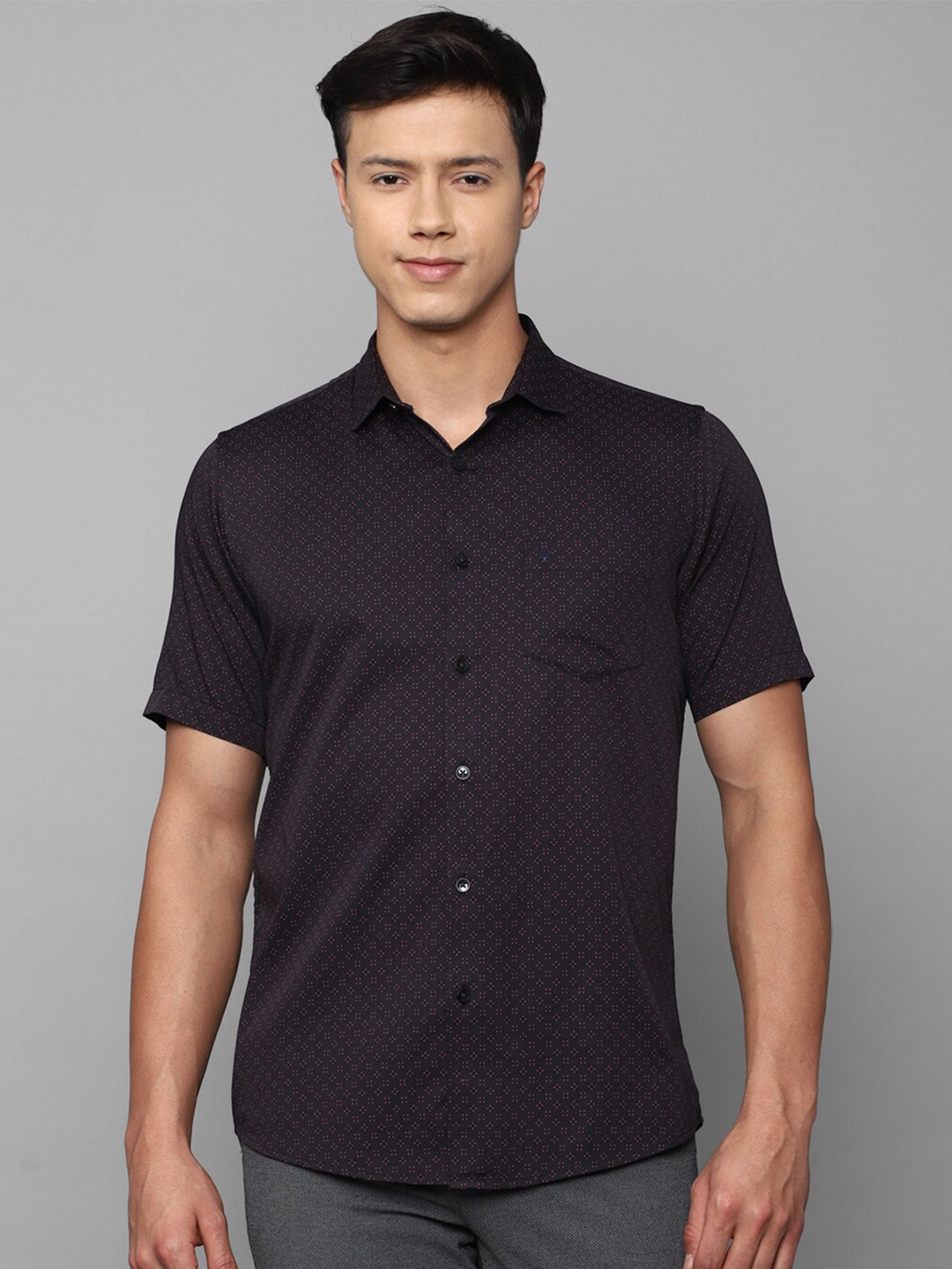 

Allen Solly Men Slim Fit Printed Pure Cotton Casual Shirt, Black