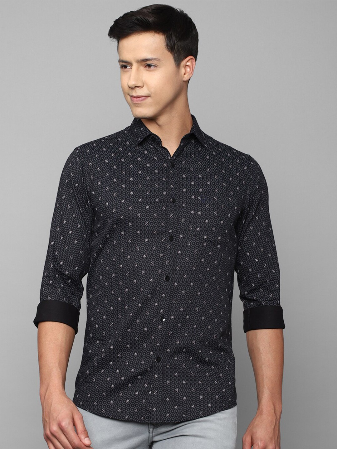 

Allen Solly Men Slim Fit Printed Pure Cotton Casual Shirt, Black