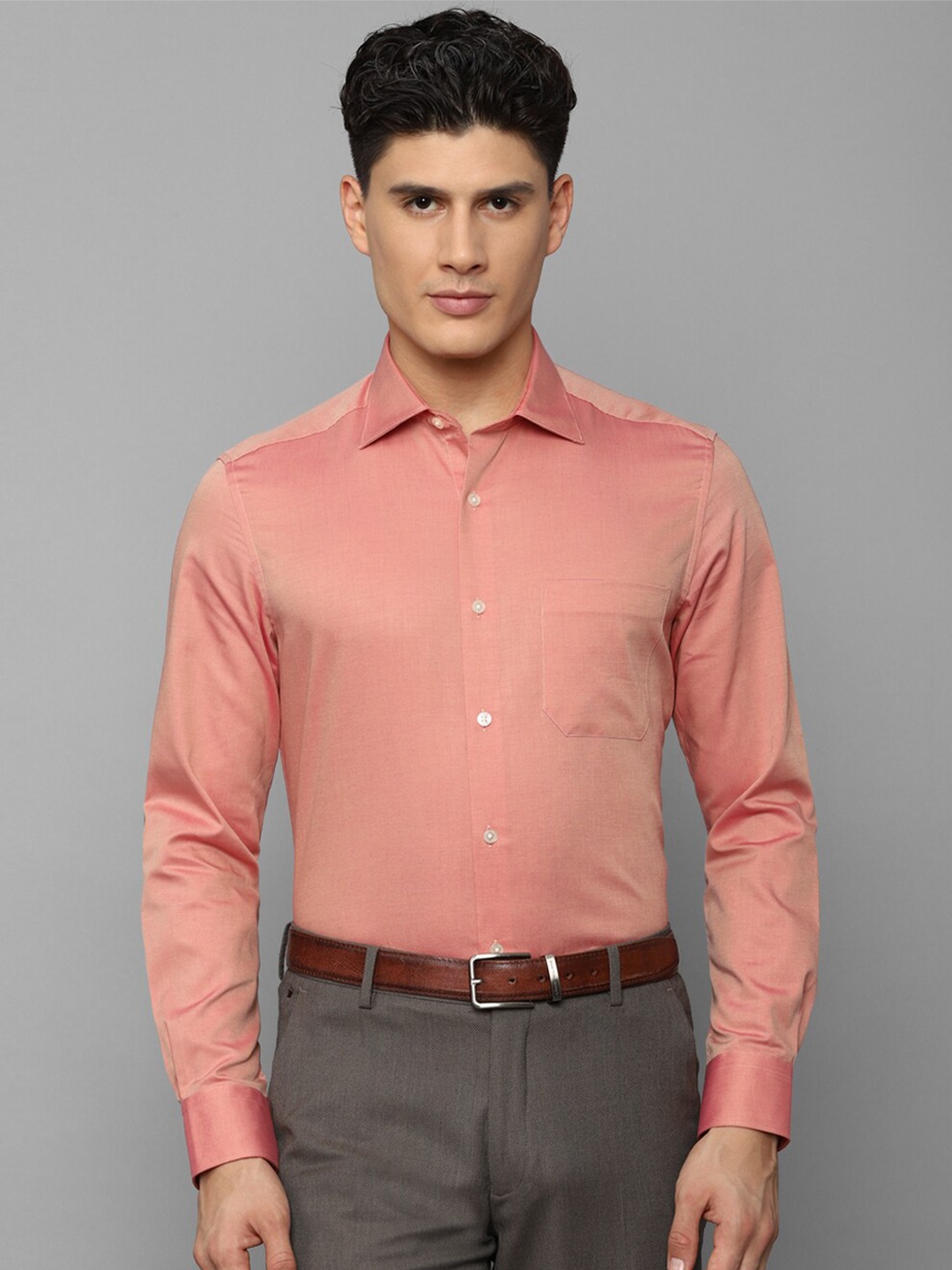 

Louis Philippe Men Slim Fit Cotton Formal Shirt, Peach