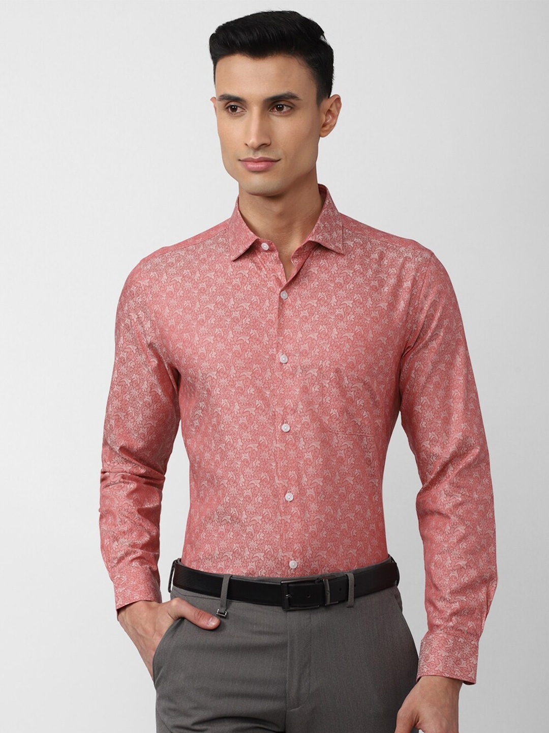 

Peter England Elite Men Slim Fit Floral Printed Formal Shirt, Pink