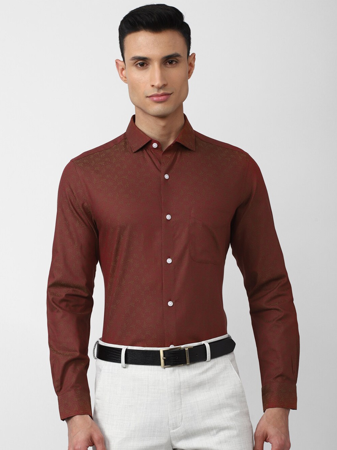 

Peter England Elite Men Slim Fit Formal Shirt, Maroon