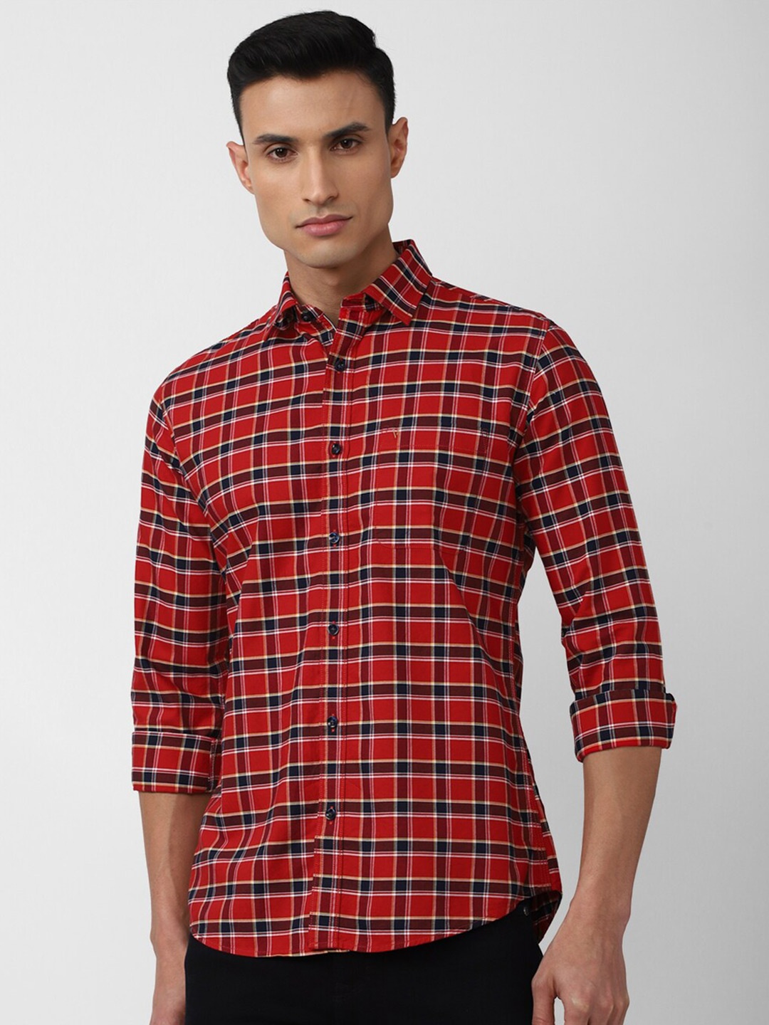 

Van Heusen Sport Men Tartan Checks Pure Cotton Slim Fit Casual Shirt, Red