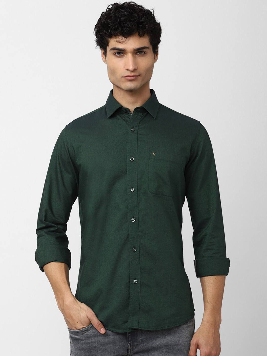 

Van Heusen Sport Men Pure Cotton Slim Fit Casual Shirt, Green
