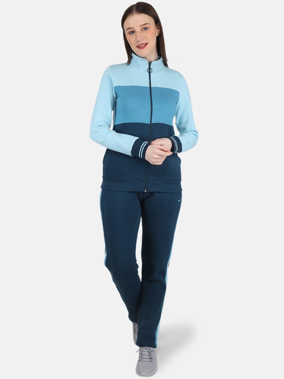 

Monte Carlo Women Colourblocked Tracksuits, Turquoise blue