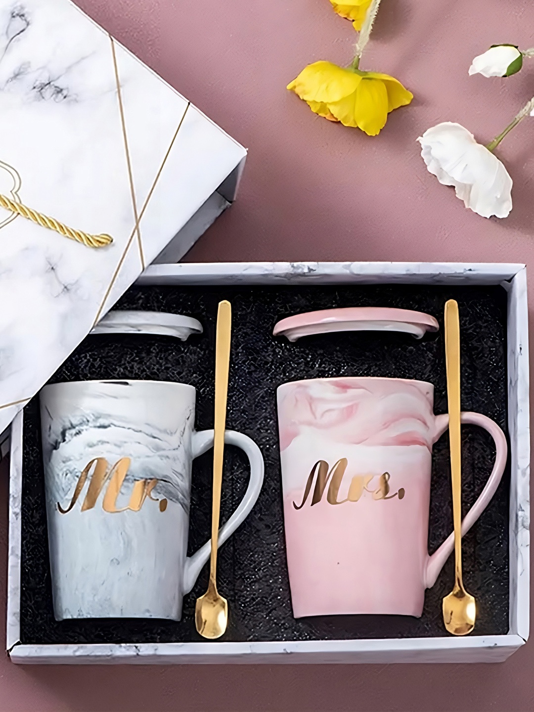 

BonZeaL Pink & Blue Set of 2 Text or Slogans Ceramic Mugs with Lid Spoons 350 ml Each