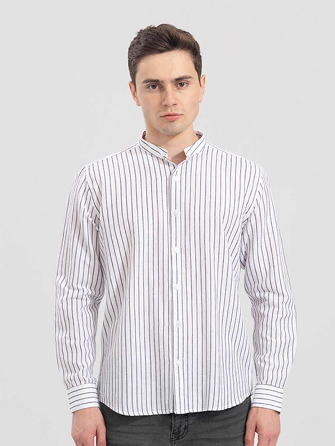 

Snitch Men Vertical Striped Cotton Slim Fit Casual Shirt, White