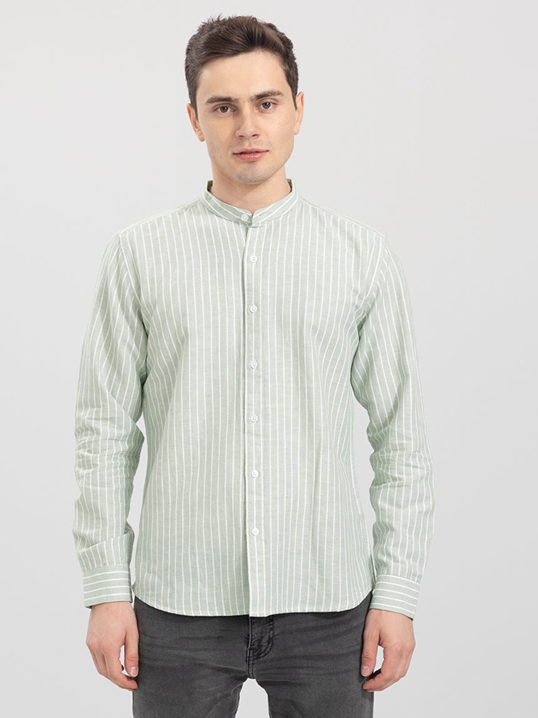 

Snitch Men Green Slim Fit Striped Cotton Casual Shirt