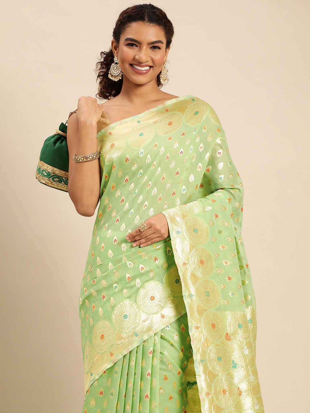 

AYKA CLOTHINGS Ethnic Motifs Zari Silk Blend Banarasi Saree, Green