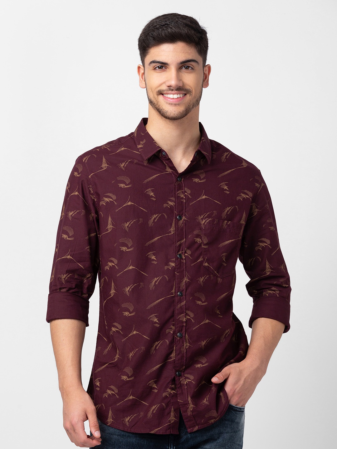 

SPYKAR Men Cotton Classic Slim Fit Printed Casual Shirt, Maroon