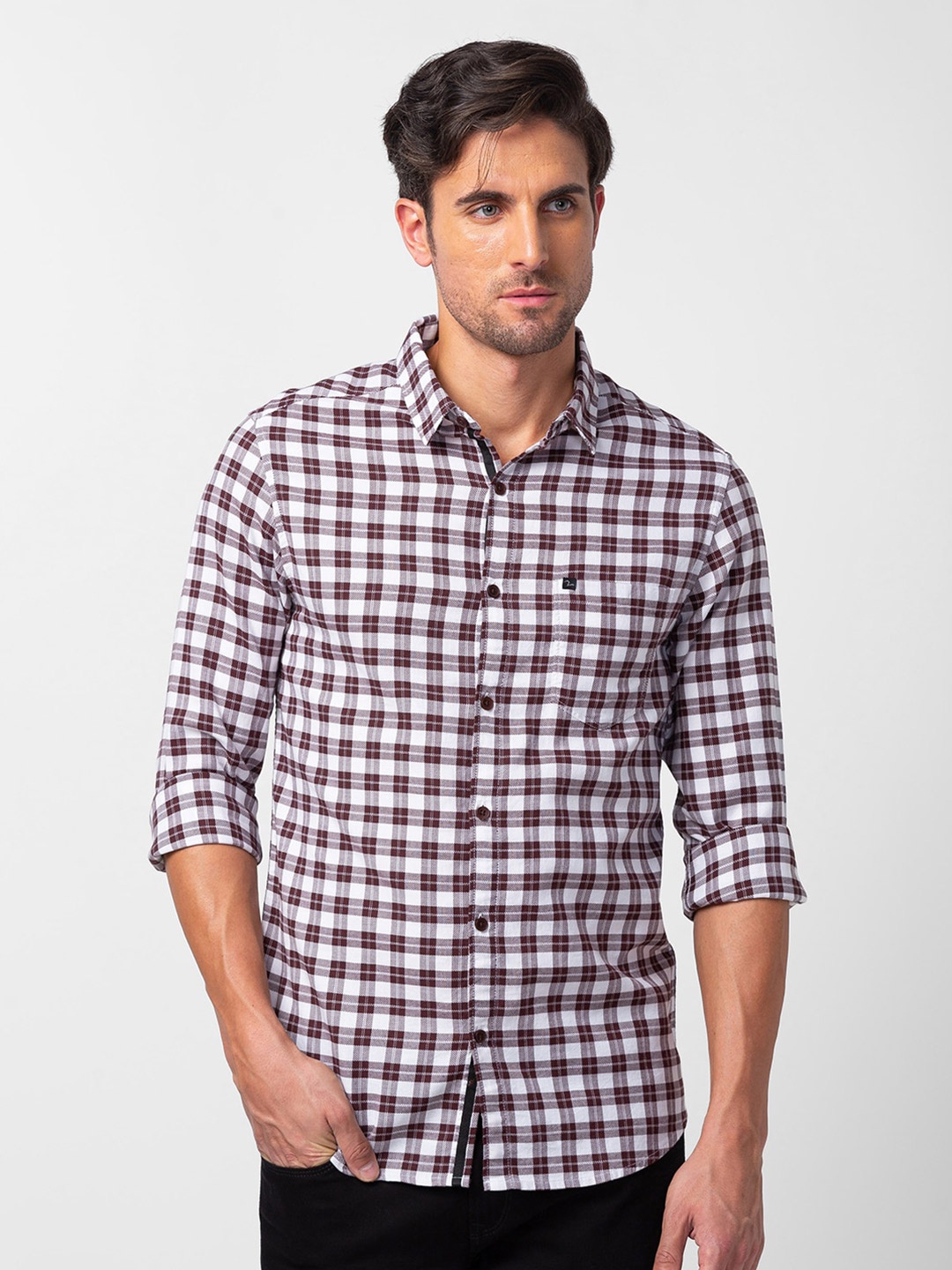 

SPYKAR Men Cotton Slim Fit Checked Casual Shirt, Burgundy