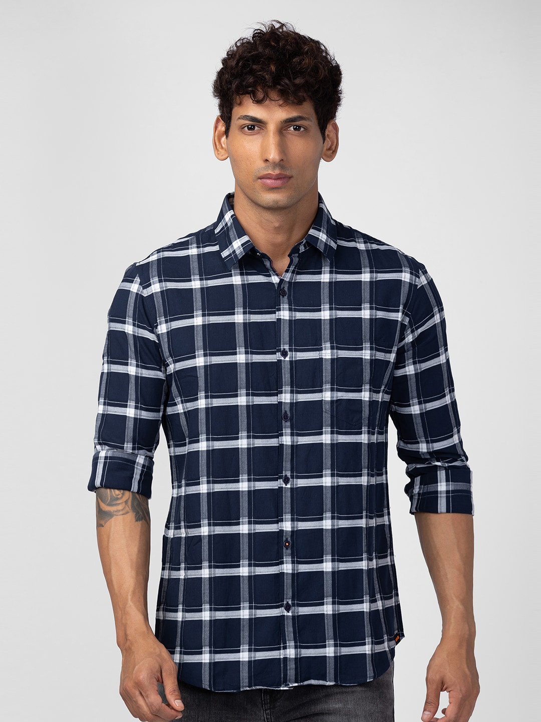 

SPYKAR Men Classic Slim Fit Windowpane Checks Checked Casual Shirt, Blue