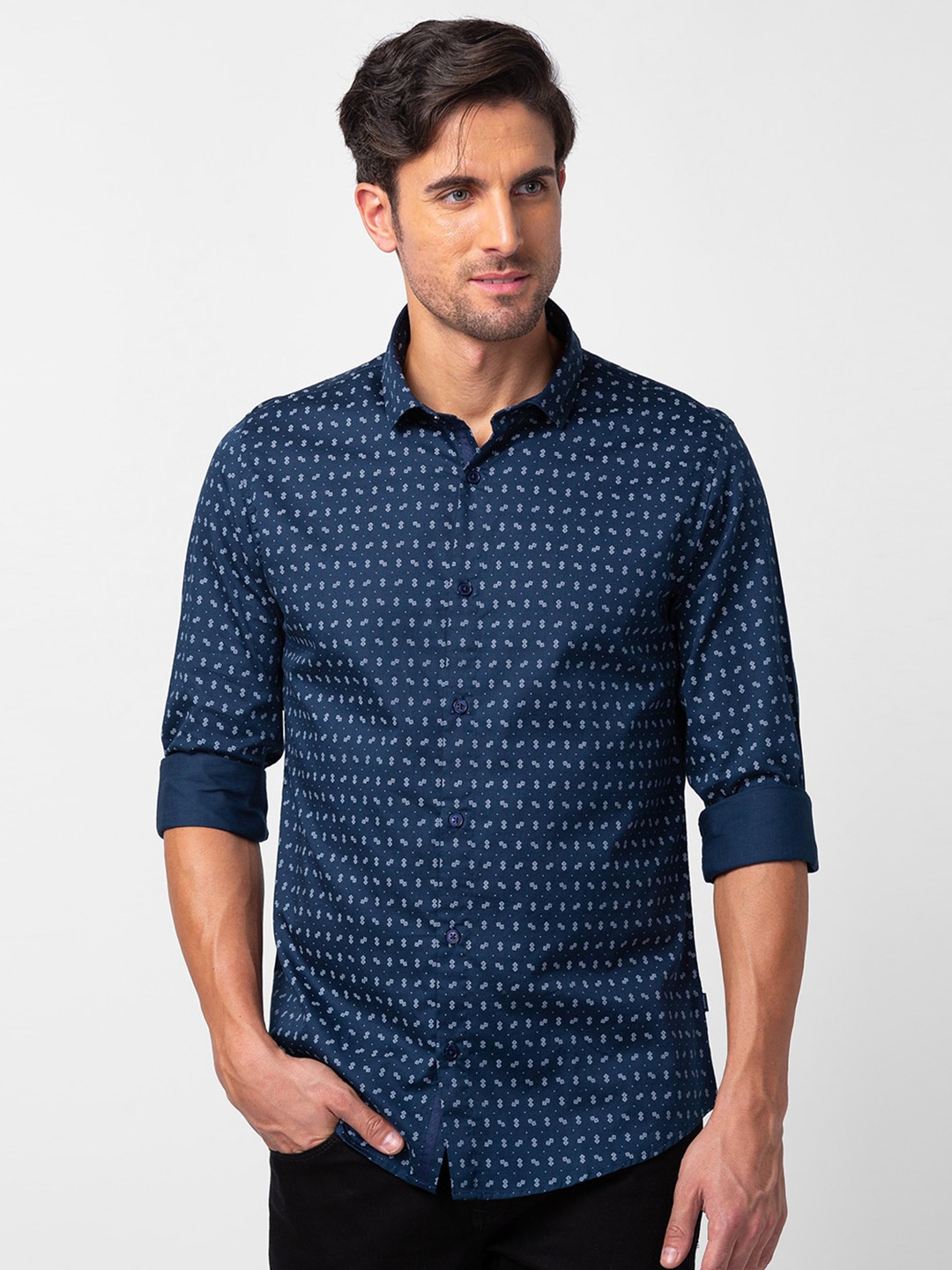 

SPYKAR Men Cotton Slim Fit Printed Casual Shirt, Navy blue