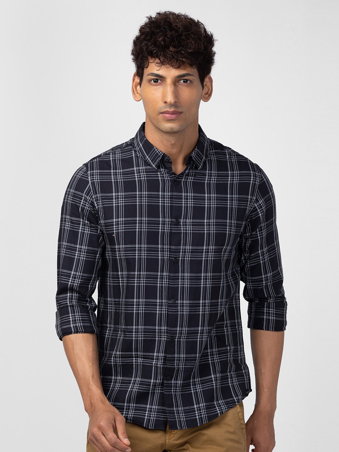 

SPYKAR Men Classic Slim Fit Tartan Checked Cotton Casual Shirt, Black