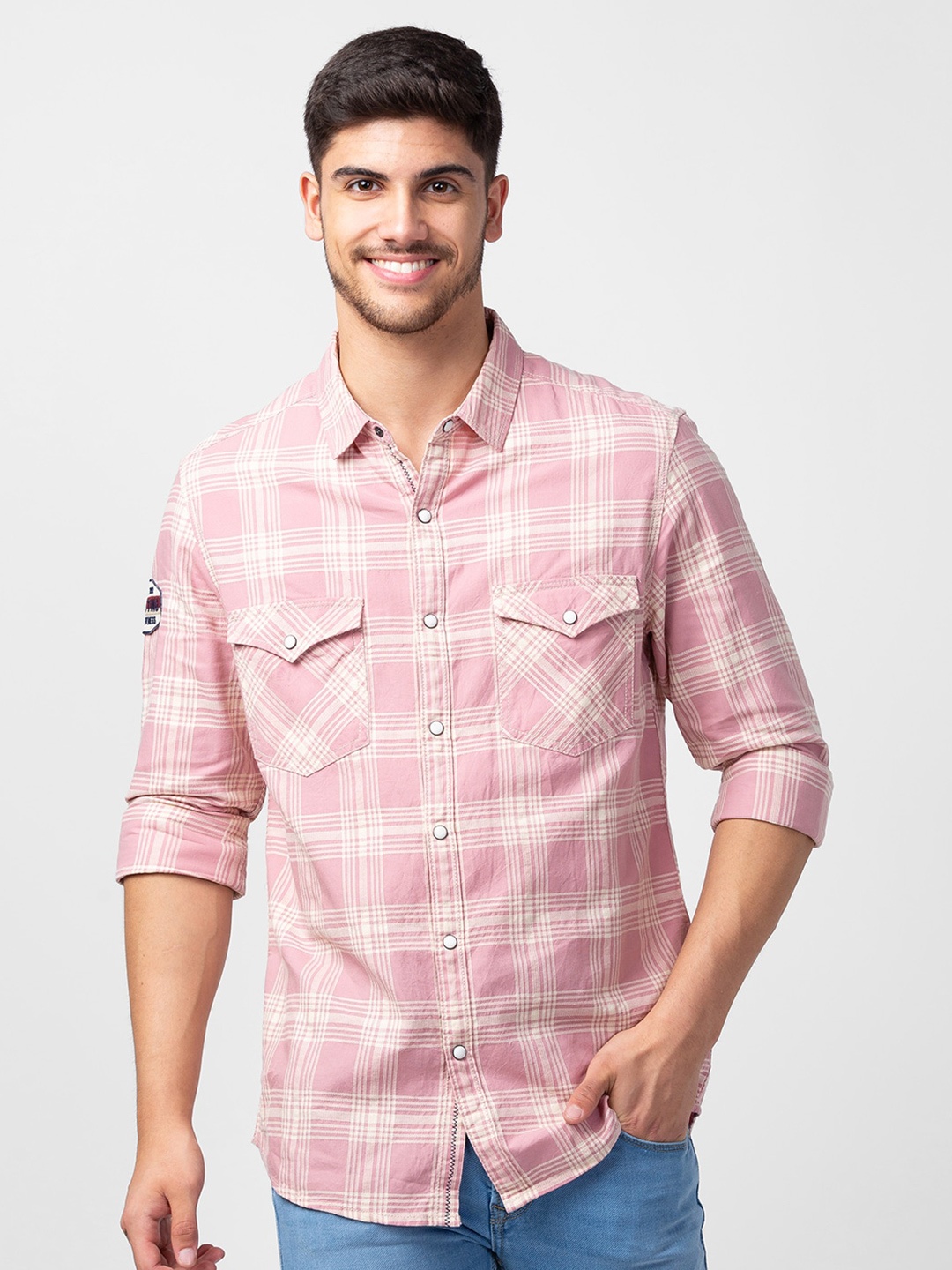 

SPYKAR Men Cotton Slim Fit Checked Casual Shirt, Pink