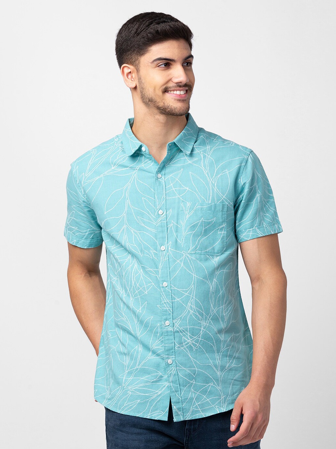 

SPYKAR Men Cotton Slim Fit Floral Printed Casual Shirt, Blue