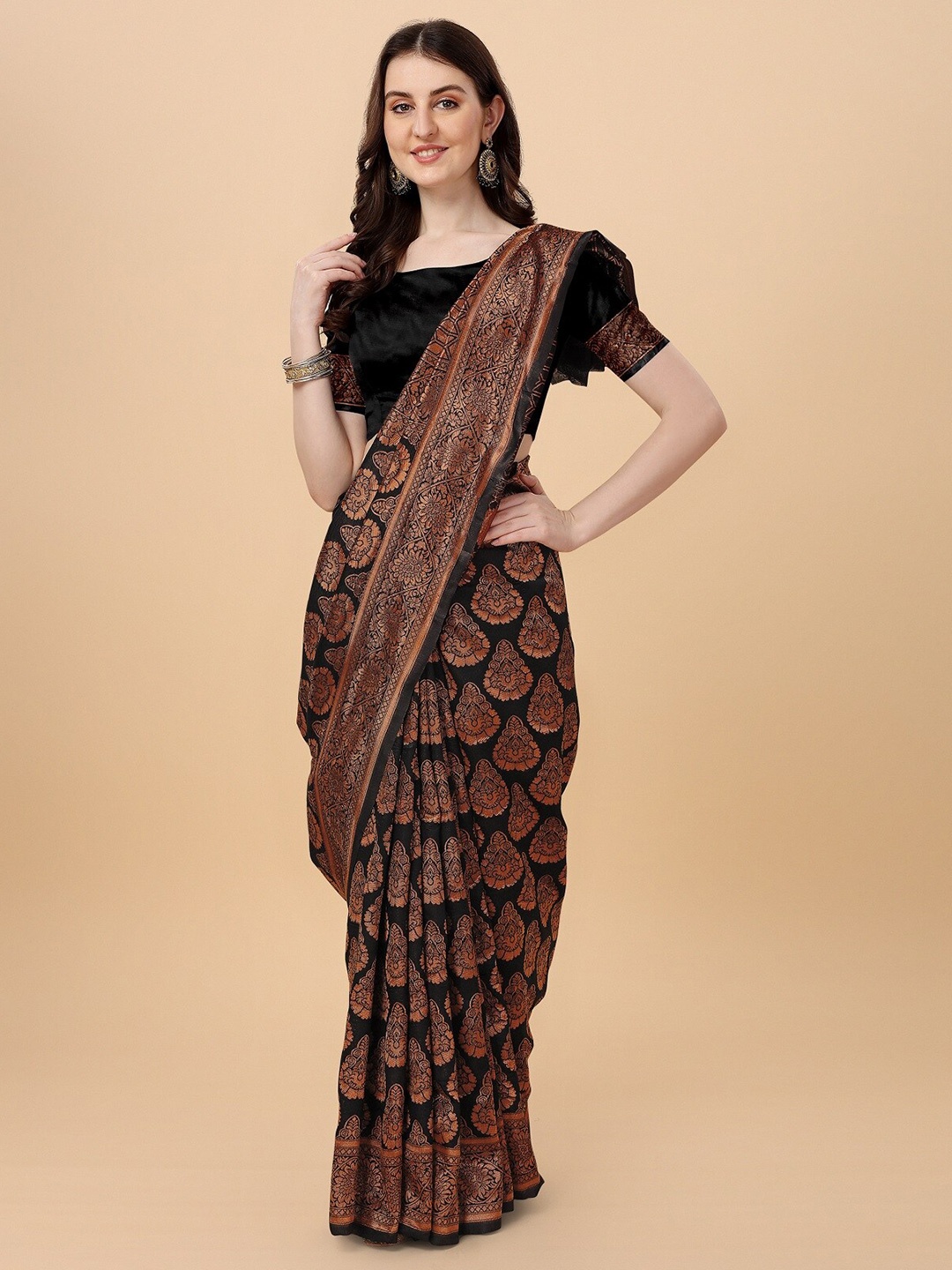 

ZIKARAA Woven Design Zari Pure Silk Banarasi Saree, Black