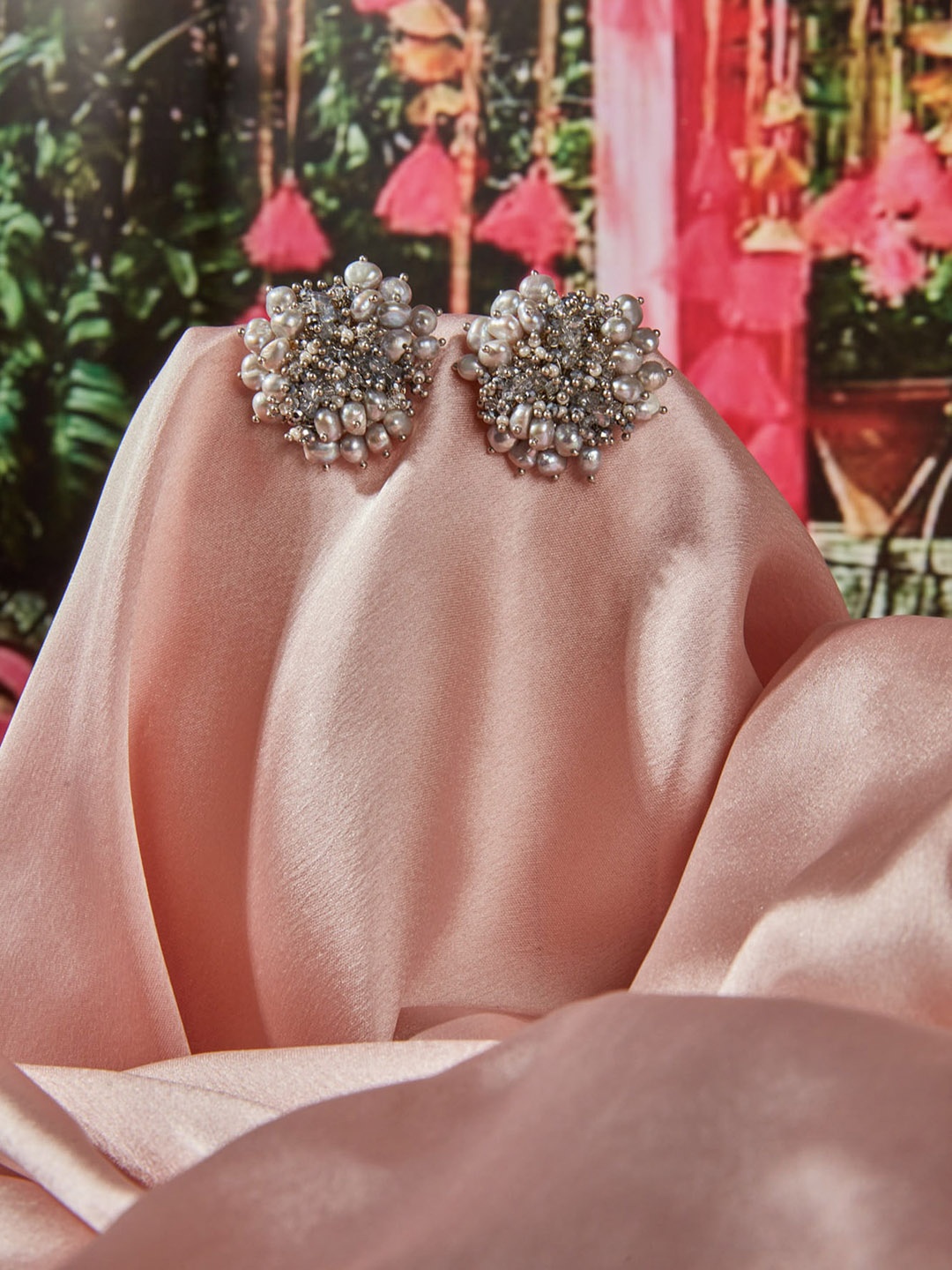 

D'oro Gold-Plated Contemporary Studs Earrings, Silver
