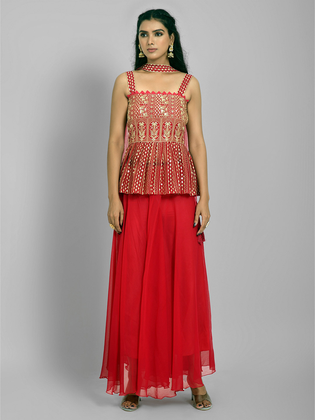 

ASPORA Women Floral Embroidered Empire Sequinned Kurti with Sharara & With Dupatta, Red