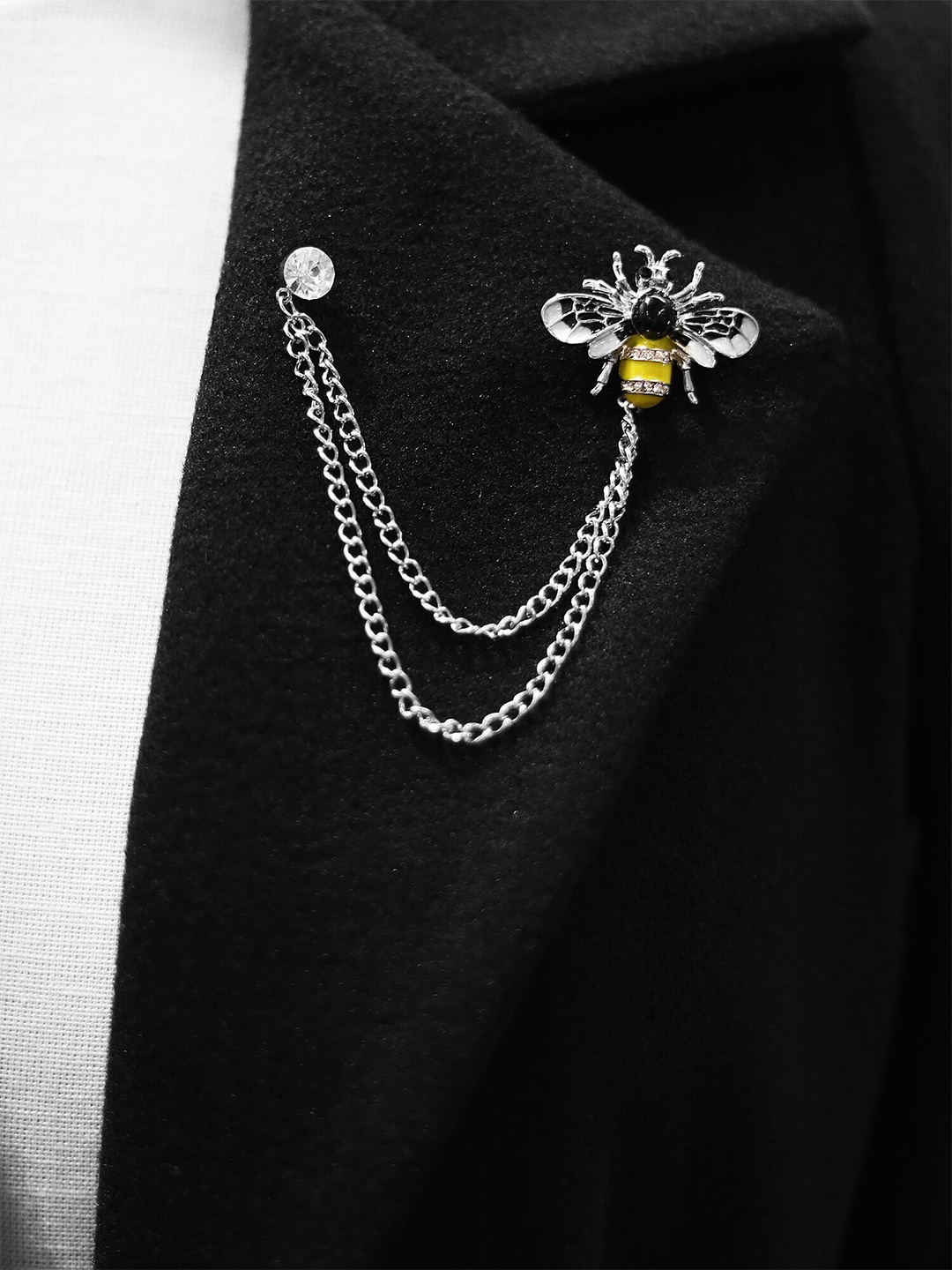 

Kazo Women Silver Bee Chain Brooch